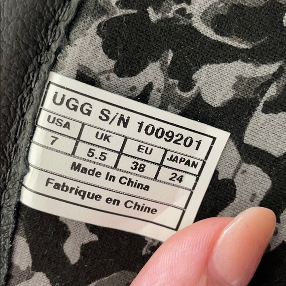 Size 7 Suede Ugg Riding Boot NEVER WORN - Picture 3 of 3